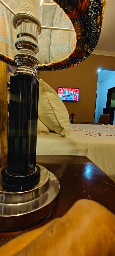 Paradiso Hotels & Resorts 达累斯萨拉姆 外观 照片