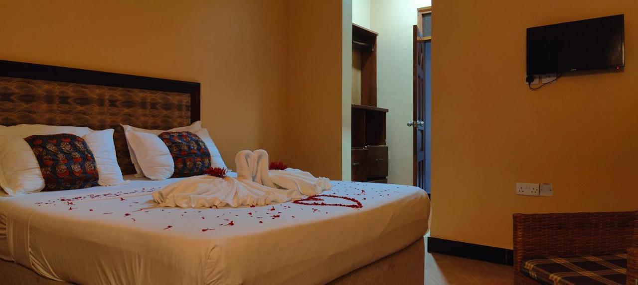 Paradiso Hotels & Resorts 达累斯萨拉姆 外观 照片