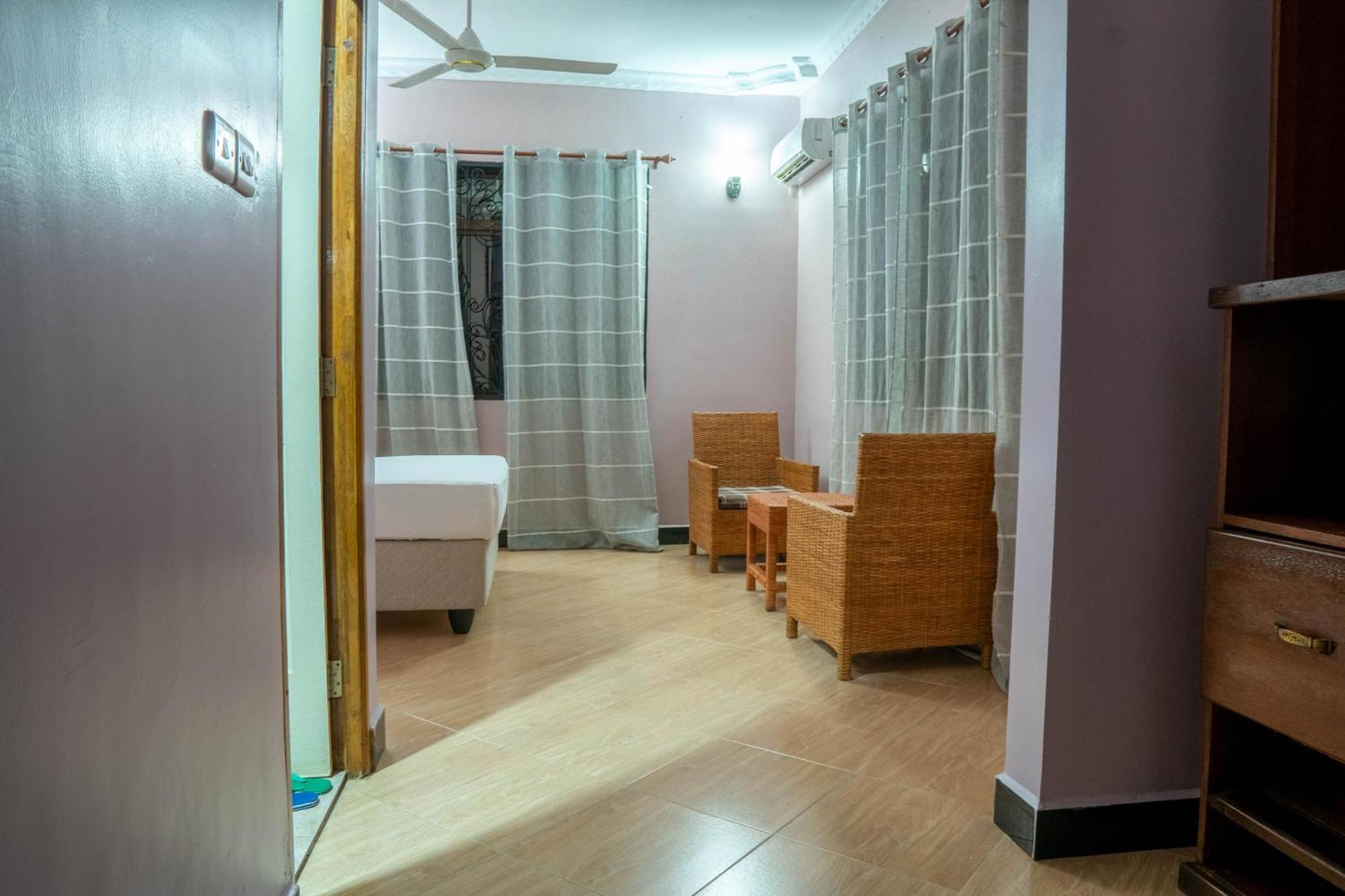 Paradiso Hotels & Resorts 达累斯萨拉姆 外观 照片